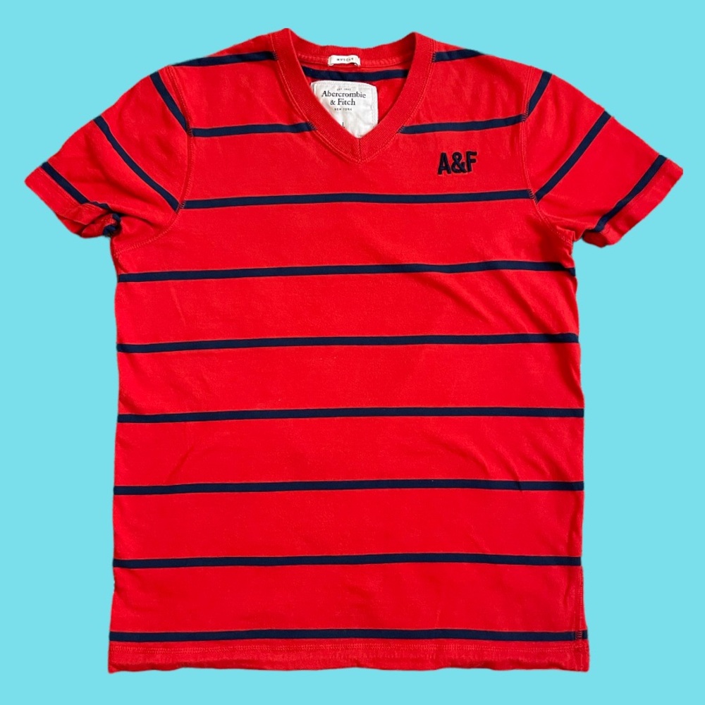 A&F MUSCLE TEE LARGE